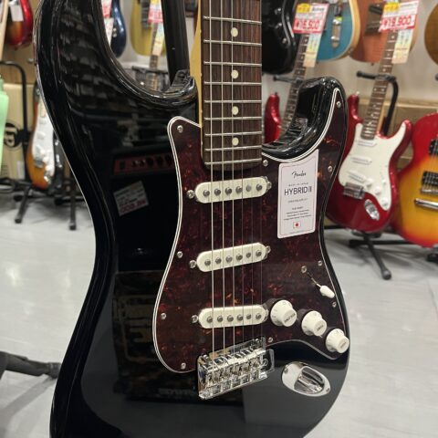 Fender Made in Japan Hybrid II Stratocaster Rosewood Fingerboard BLK 【Black】